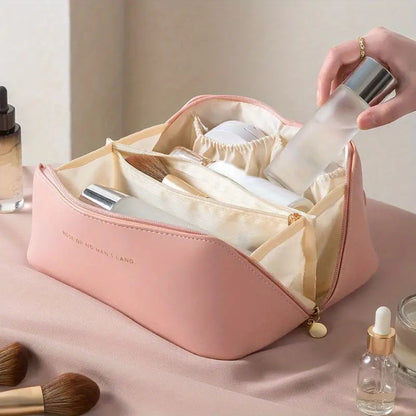 MAKEUP TRAVEL BAG😍